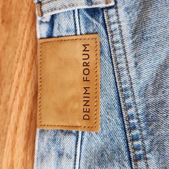 Denim forum Joni mid length shorts Size 27 - Picture 3 of 7